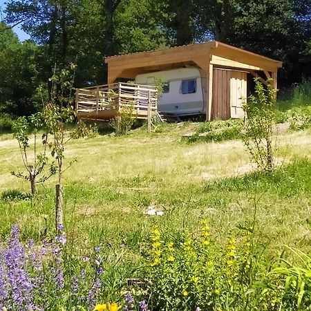 Carazen , Caravane Chauffee Saint-Sylvain-Bellegarde المظهر الخارجي الصورة