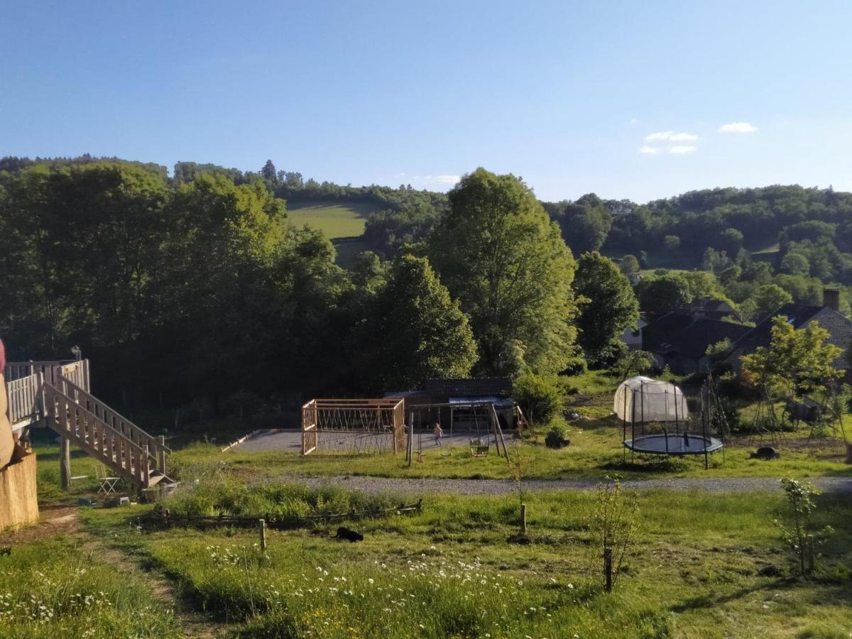 Carazen , Caravane Chauffee Saint-Sylvain-Bellegarde المظهر الخارجي الصورة