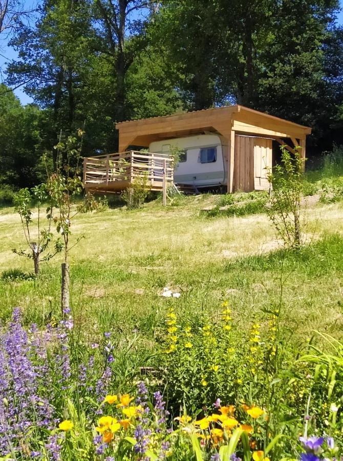 Carazen , Caravane Chauffee Saint-Sylvain-Bellegarde المظهر الخارجي الصورة